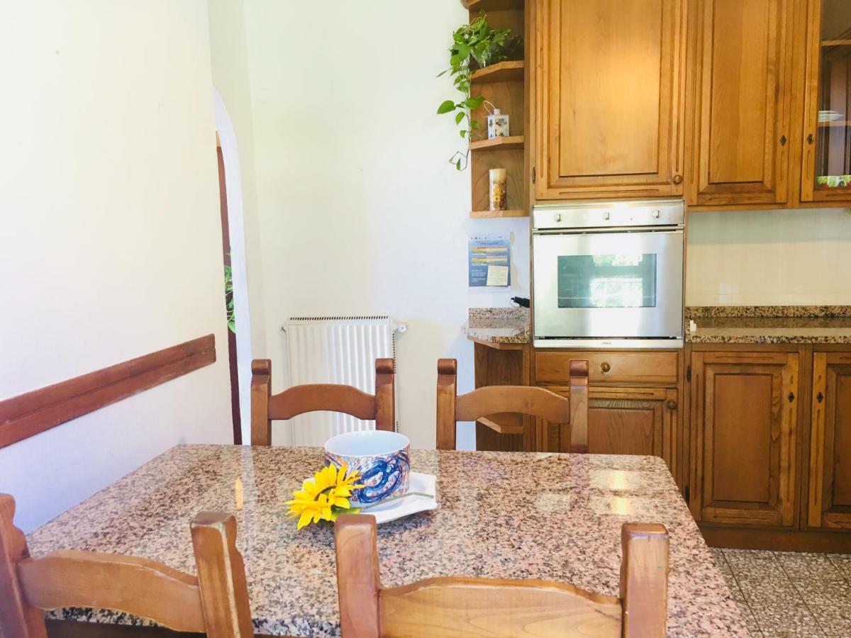 Vento Di Mare Apartment Tellaro Bagian luar foto