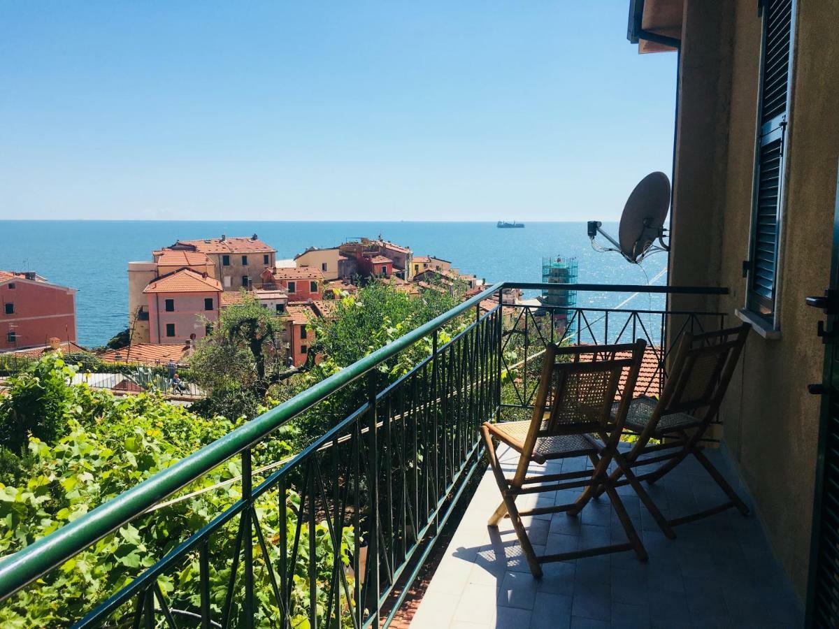 Vento Di Mare Apartment Tellaro Bagian luar foto