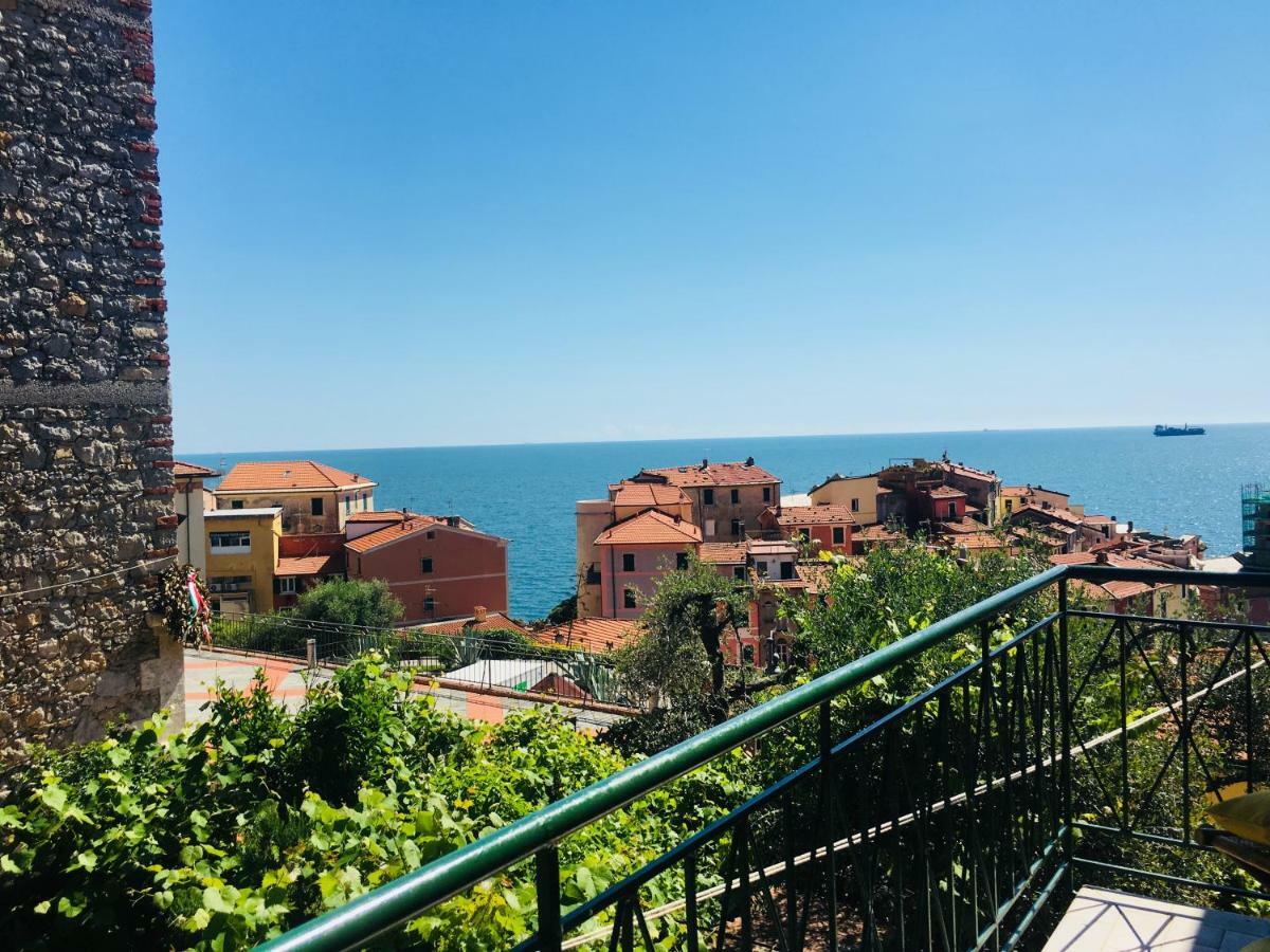Vento Di Mare Apartment Tellaro Bagian luar foto