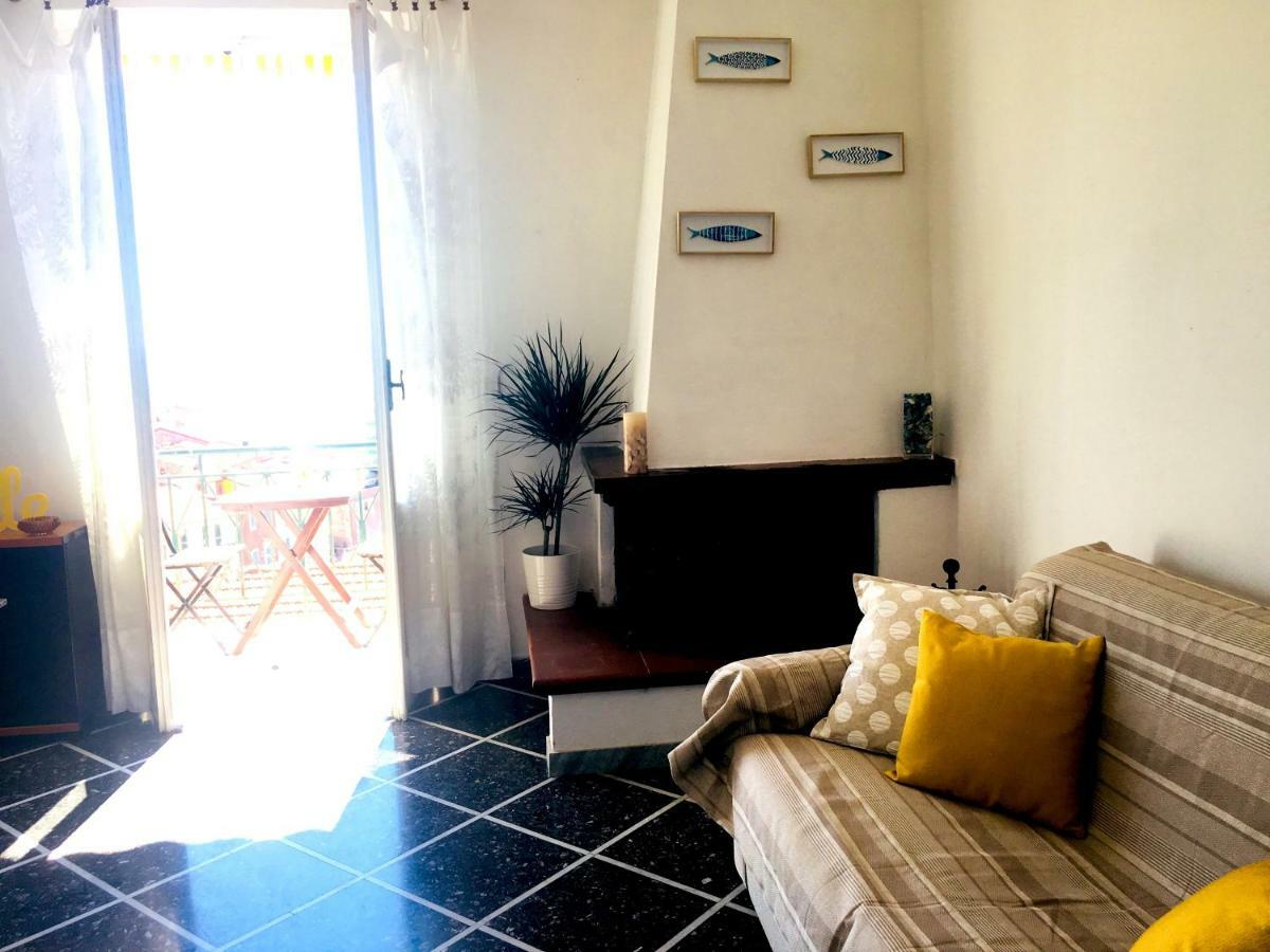 Vento Di Mare Apartment Tellaro Bagian luar foto